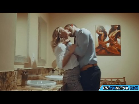 ❤️ Ina whakawaia koe e te kakaho tetona i roto i te wharepaku whanui ❤️ Porno i mi.gayasianporn.ru ❌️❤